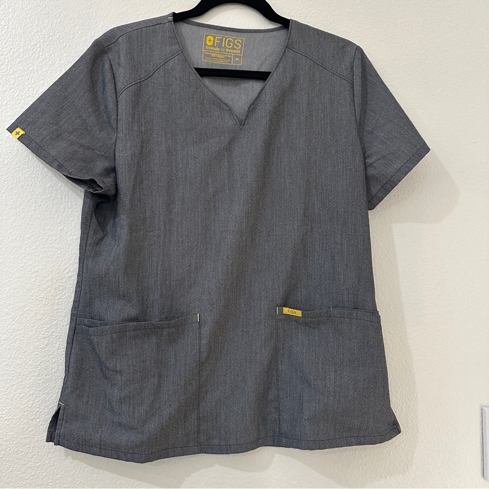Figs Threads For Threads Scrub Top - image 1